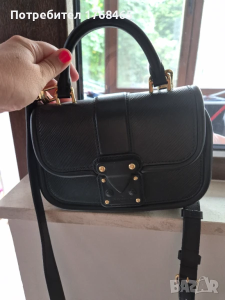 Оригинална дамска чанта Louis Vuitton, снимка 1