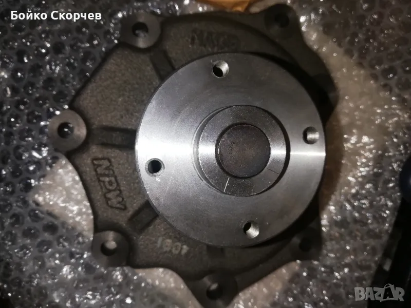 Водна помпа за Нисан Патрол Y60., снимка 1