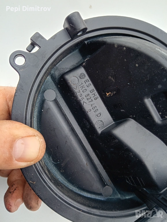 Дръжка заден капак VW Golf 5 2.0 GTI  1K0827469D, снимка 1