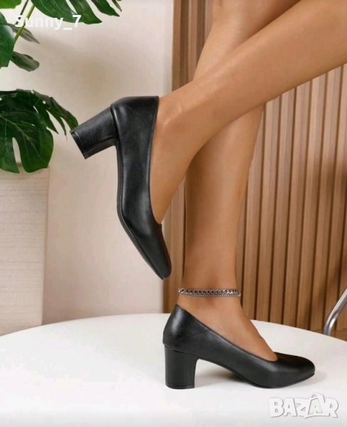 Нови кожени обувки на ток номер 33, снимка 1