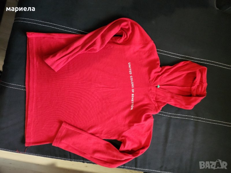 Червена блузка на beneton , снимка 1