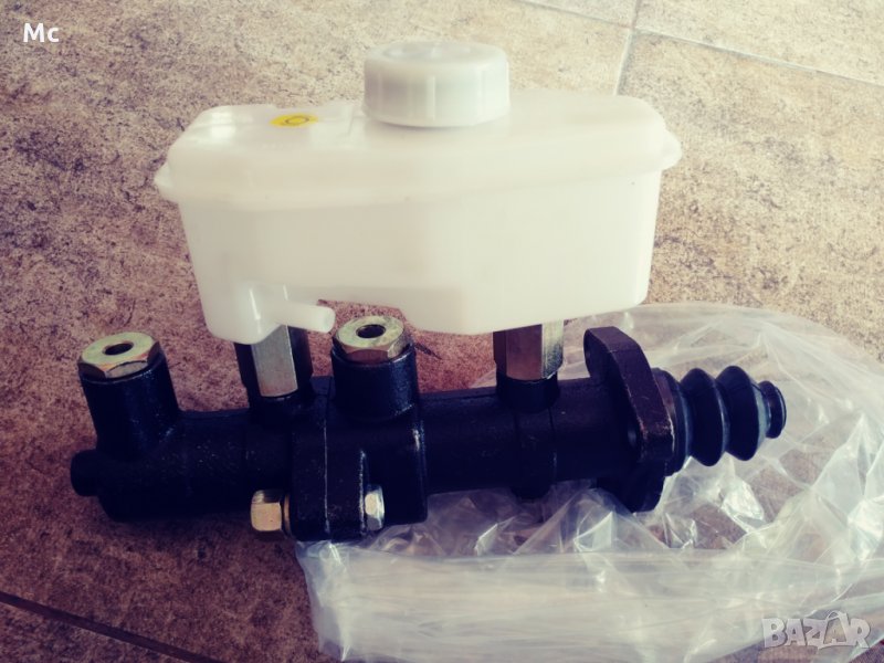 Помпа спирачна Газ 66/53 с казанче заводска, снимка 1