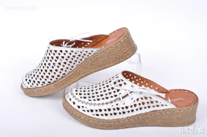 СЕЗОН'25! Бели дамски чехли от естествена кожа, снимка 1