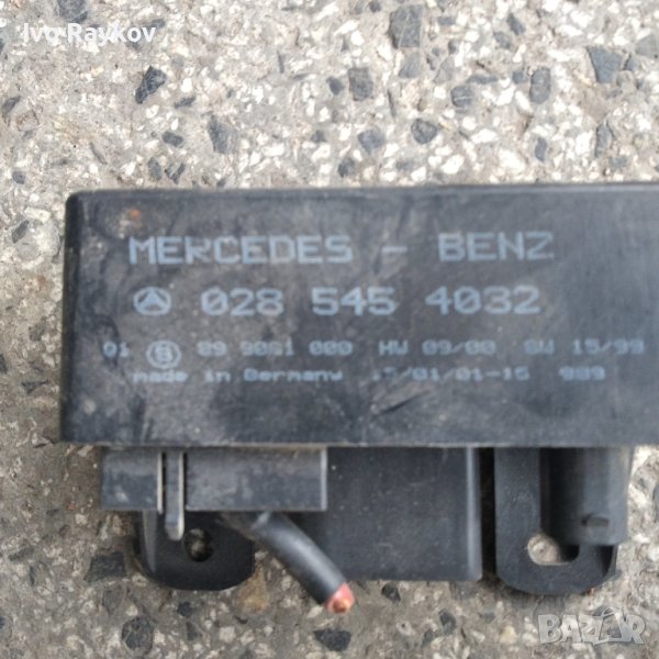 Реле подгряване Mercedes ML ,W163 A0285454032, снимка 1