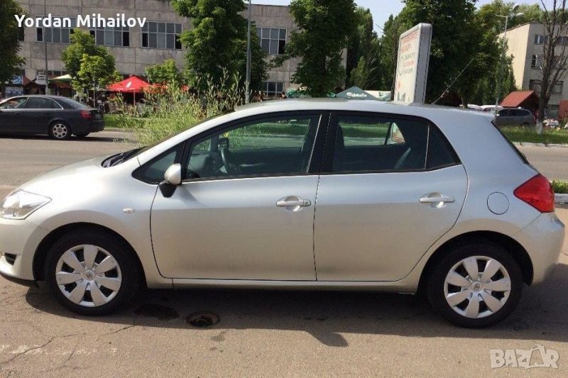 Тойота Аурис 1.6 на ЧАСТИ, снимка 1