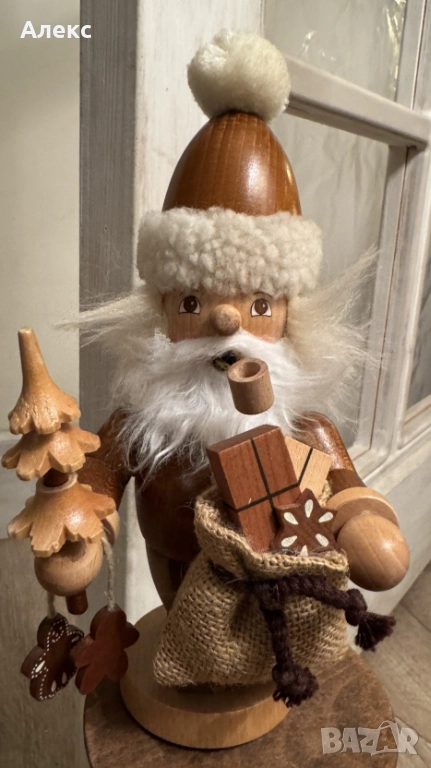 Christian Ulbricht– Колекционерска Немска дървена фигура, тамянник., снимка 1