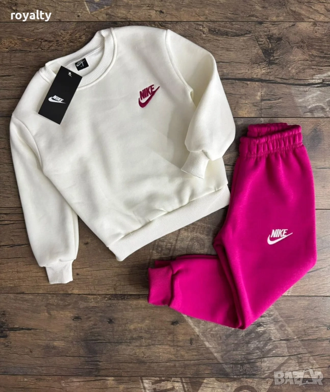 Комплект за момиче Nike, снимка 1