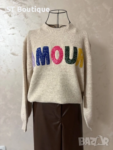Дамски пуловер с цветен надпис, снимка 3 - Блузи с дълъг ръкав и пуловери - 53602021