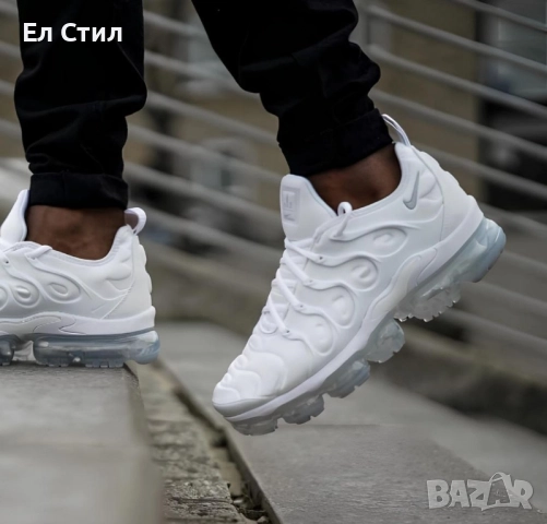 📌Nike AIR VAPORMAX PLUS WHITE 40 41 42 43 44 45 Цена 180лв/92.03 € Еконт, снимка 3 - Маратонки - 52240889