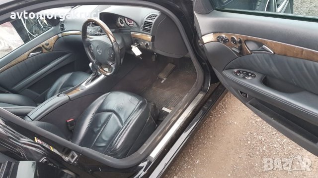 Mercedes E320 W211 2006 година на части перфектно състояние, снимка 6 - Автомобили и джипове - 28305529