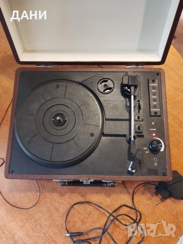 грамофон, вълшебно куфарче с презапис от него на флашка , блутут.Изход към усилвател, снимка 5 - Грамофони - 52647561