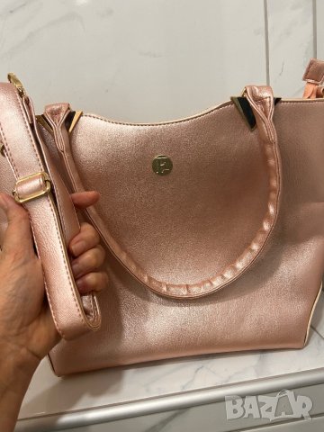 Нова стилна чанта Франция, снимка 11 - Чанти - 40610411