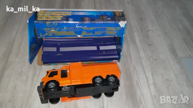 Играчка-Боклукчийски камион-Оранжев, снимка 8 - Коли, камиони, мотори, писти - 48471884