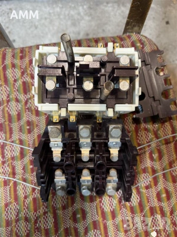 Чешки контактор 100А. / 220V., снимка 4 - Други машини и части - 53168795