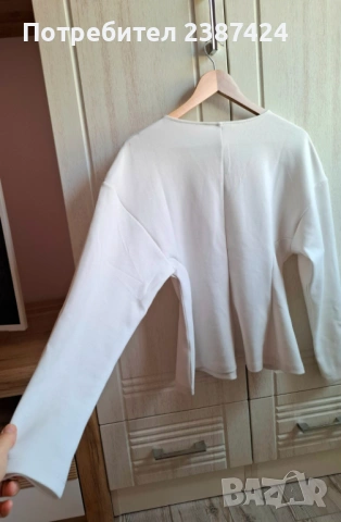 Чисто нова блуза на H@M с дълъг ръкав , снимка 4 - Блузи с дълъг ръкав и пуловери - 53253262