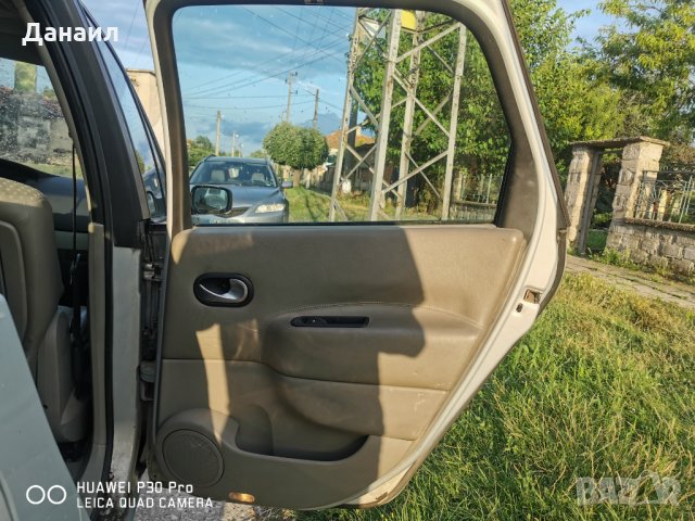 Renault Scenic 2 1.9 dCi 2005.На части , снимка 9 - Автомобили и джипове - 33467443