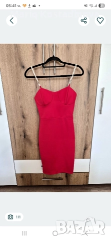 Червена елегантна рокля, снимка 2 - Рокли - 52868742