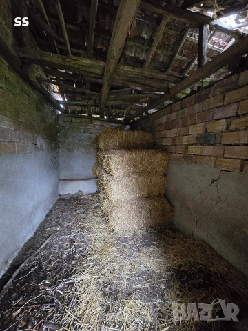 Продавам голям парцел 2.4 дка с масивни стопански сгради в с. Сушица, снимка 10 - Парцели - 53463102