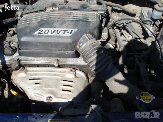 Toyota RAV4 2.0vvti 150kc 4x4 на части, снимка 6 - Автомобили и джипове - 26793971