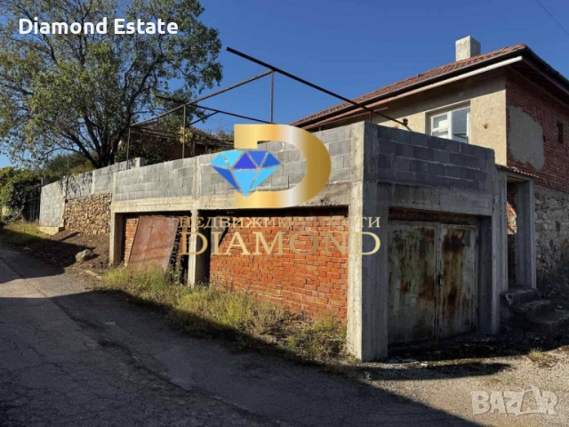 Едноетажна къща в село Малко градище, обл. Хасково, снимка 3 - Къщи - 52278692