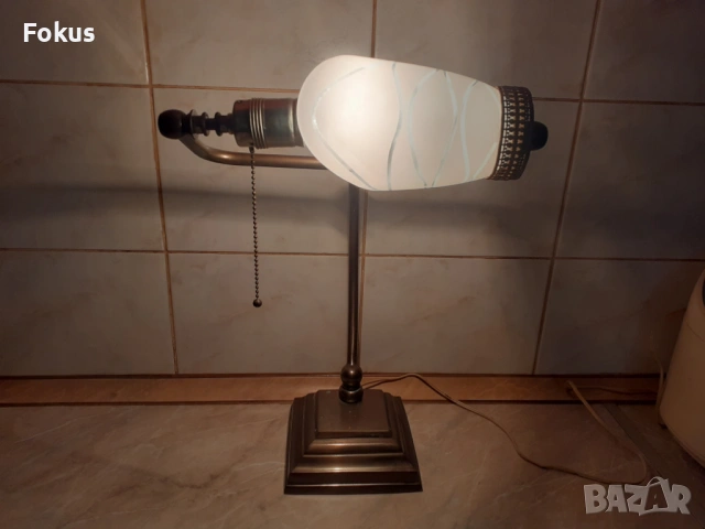 Уникална стара метална нощна настолна лампа, снимка 6 - Антикварни и старинни предмети - 53294574