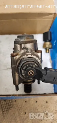 Горивни помпи Audi A8D3, снимка 4 - Части - 48931807