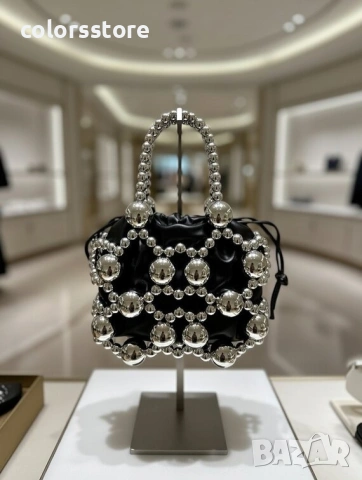 Дамска чанта - черно със сребристо - 5ZA13601 