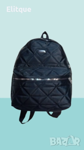 Елегантна и капитонирана дамска раница за всеки ден, снимка 4 - Раници - 52716370