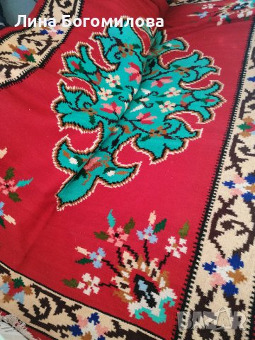 вълнен килим