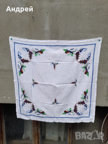 Стара бродирана покривка,каре #4