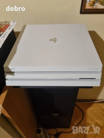 ps4 pro Playstation 4 бял с xaкнат и игри1tb