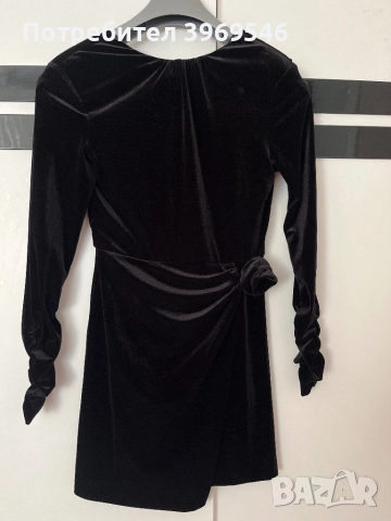 Малка вечерна рокля