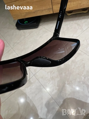 Слънчеви очила Carrera, снимка 11 - Слънчеви и диоптрични очила - 53556905