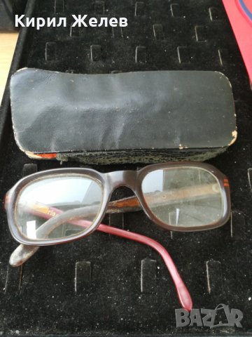 Стари очила с диоптър-9301