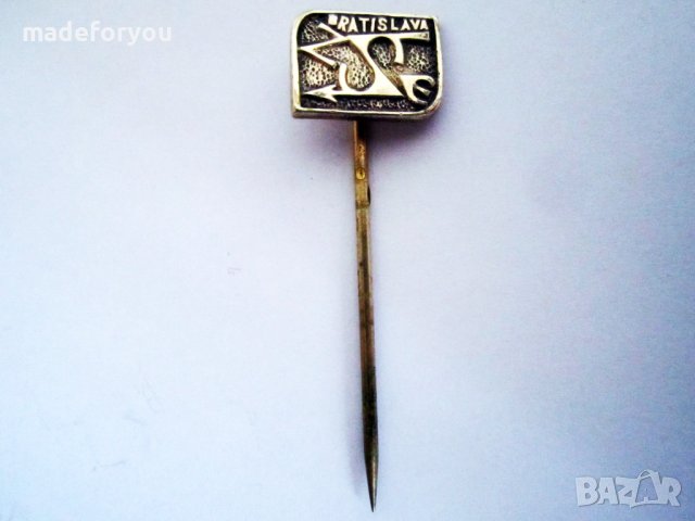 Значка, нагръден знак , пин Братислава Чехословакия, снимка 1