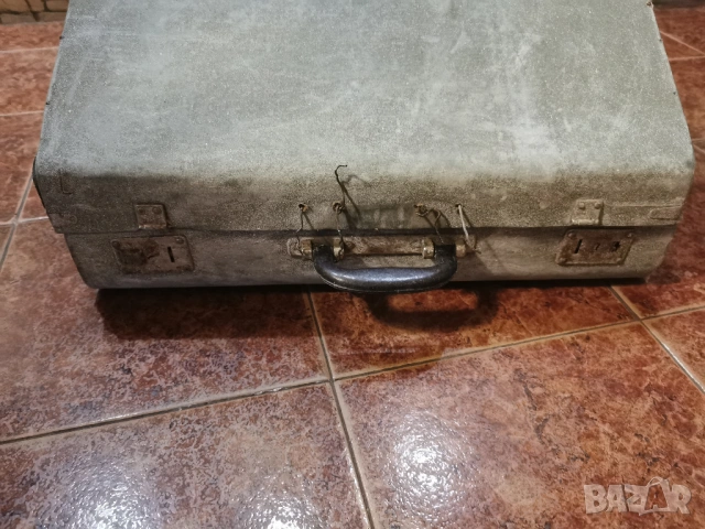 акордеон WELTMEISTER  - 96 БАСА, снимка 12 - Акордеони - 53165288