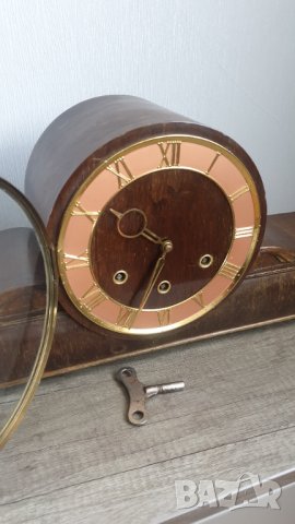 Настолен каминен механичен часовник Suevia Sindelfingen, снимка 2 - Антикварни и старинни предмети - 43799954