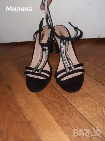 Дамски сандали
