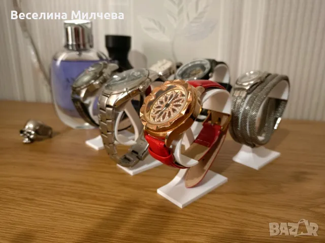 Стойка за часовник,кулие