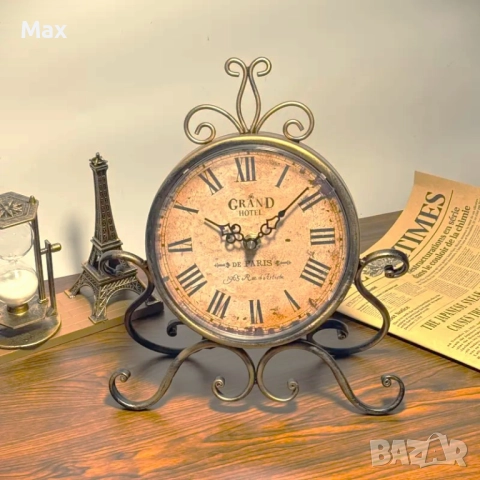 Красив метален ретро часовник с римски цифри, снимка 2 - Стенни часовници - 52135135
