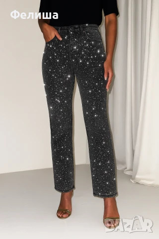 Диамантени Блестящи Тъмно Сиви Дънки с Фасетирани Сребристи и Черни Камъчета