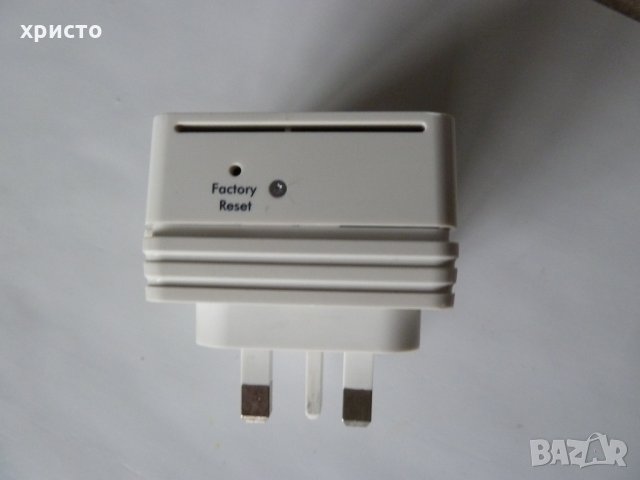 Netgear Wifi Extender WN1000RP, снимка 4 - Мрежови адаптери - 34931536