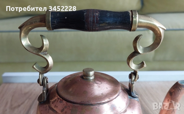чайник мед с масивна дръжка от бронз за ценители , снимка 2 - Антикварни и старинни предмети - 52964347