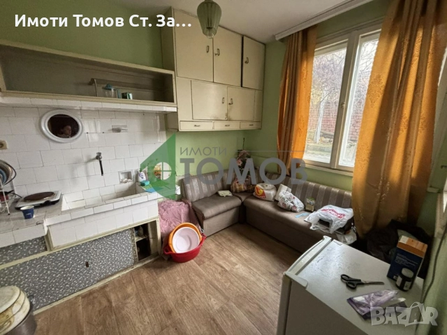 Монолитна къща с двор и гараж в град Чирпан, снимка 9 - Къщи - 52848542