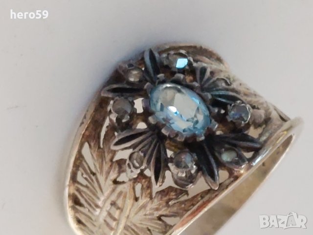 Стар дамски сребърен пръстен с аквамарин и малки бели сапфири, снимка 5 - Пръстени - 39350898