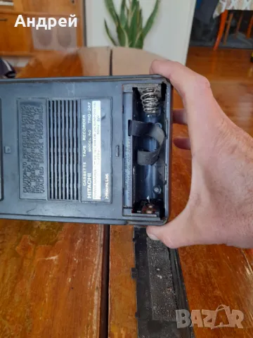 Стар касетофон Hitachi TRQ-247, снимка 7 - Антикварни и старинни предмети - 48500474