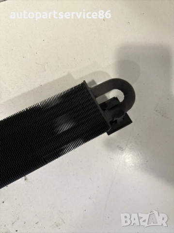 Радиатор за охлаждане на хидравличното управление за Jeep Grand Cherokee 3.0 CRD (2012) , снимка 2 - Части - 53513062