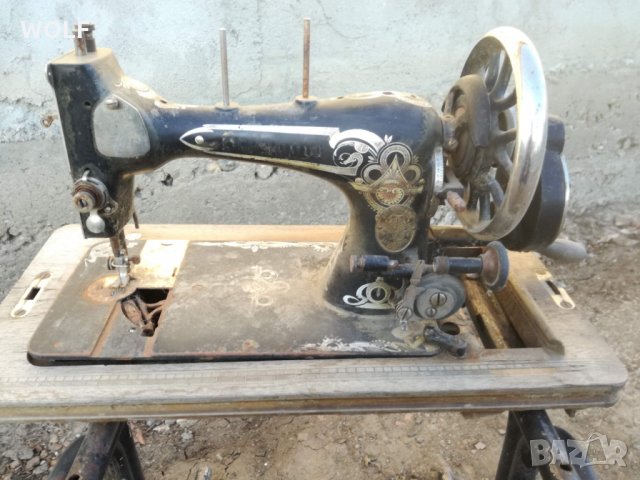 Junker & Ruh Karlsruhe Baden 1900г стара немска шевна машина, снимка 2 - Антикварни и старинни предмети - 28737251