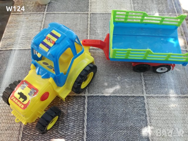 Играчки, снимка 2 - Коли, камиони, мотори, писти - 32823782