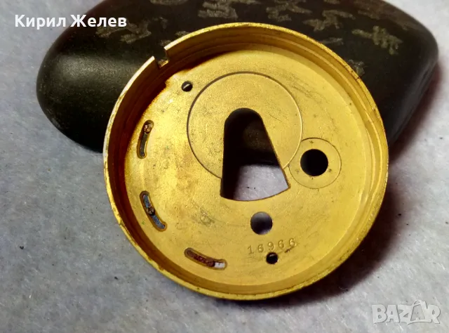 ЧАСТ / ЦИЛИНДЪР от МЕХАНИЗЪМ от СТАР КОЛЕКЦИОНЕРСКИ РЯДЪК ВИКТОРИАНСКИ ДЖОБЕН ЧАСОВНИК 49658